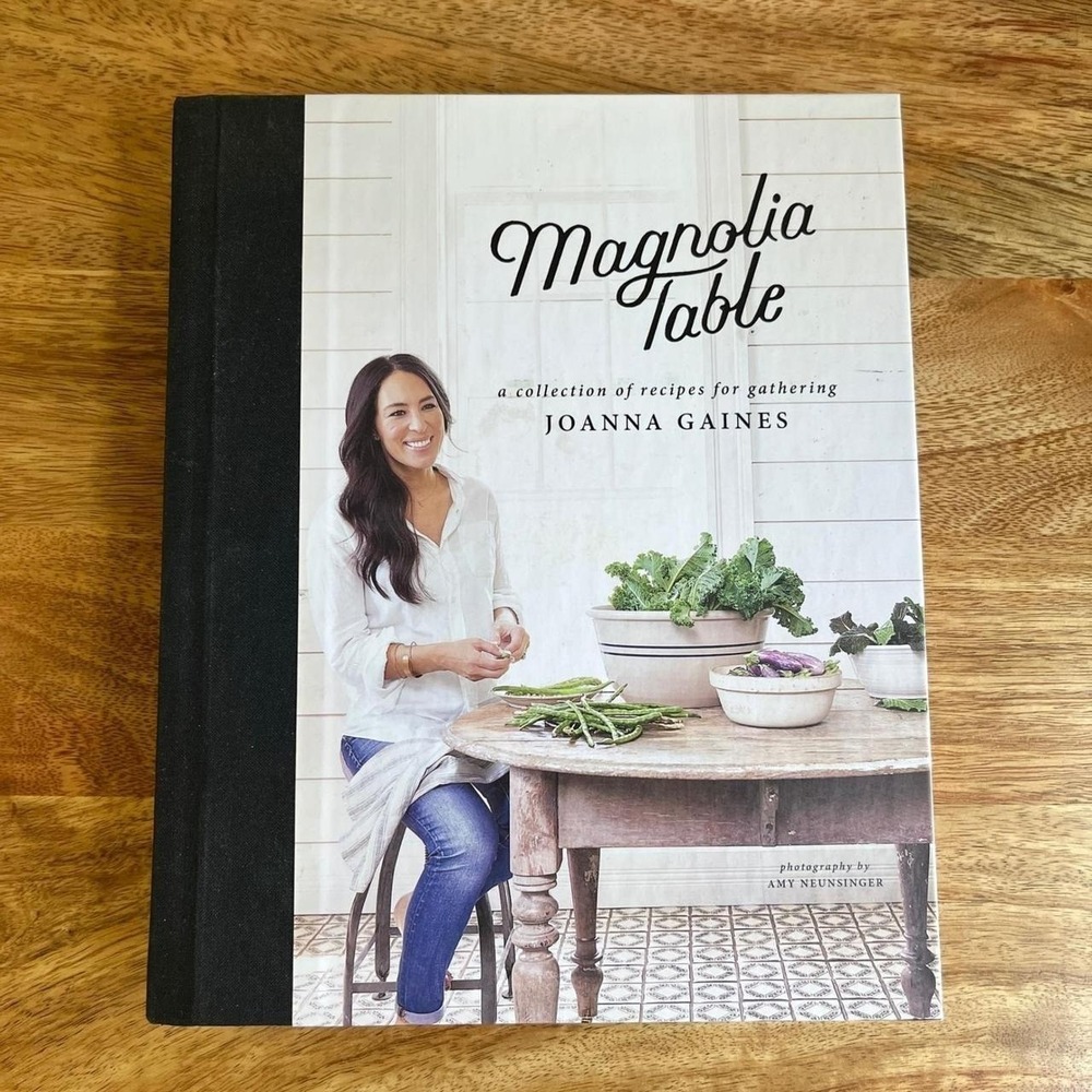 Magnolia Table Cookbook Joanna Gaines First Edition Hardcover Recipes Farmhouse
